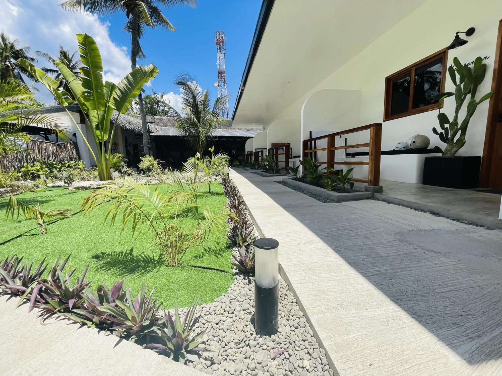Maayong Hostel (Adults Only) Moalboal Exterior foto