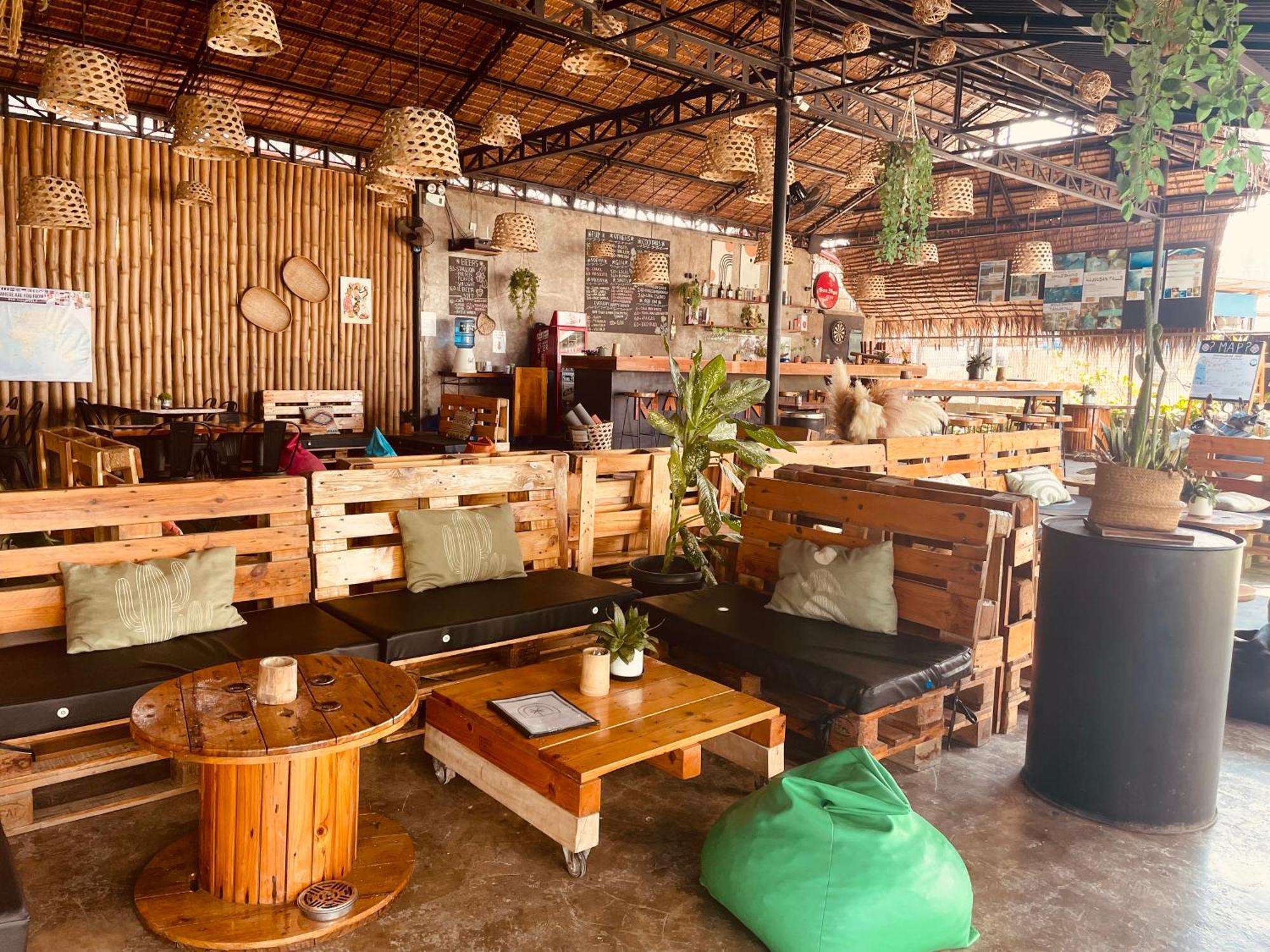 Maayong Hostel (Adults Only) Moalboal Exterior foto
